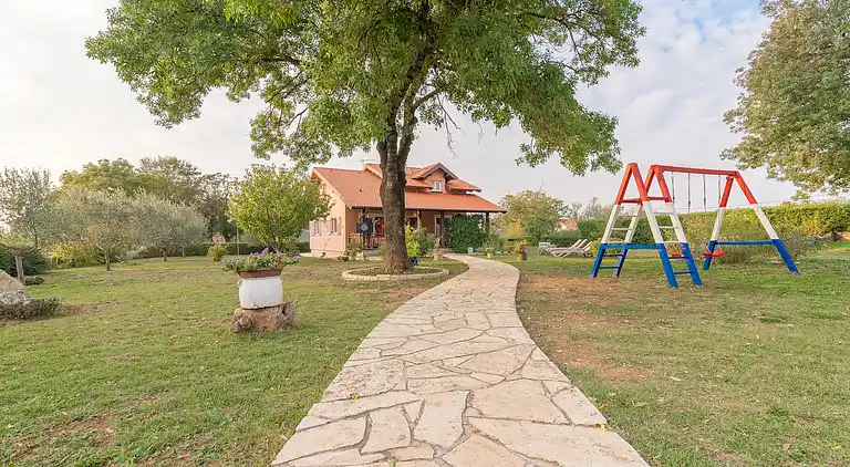 Sommerhus i Briševo