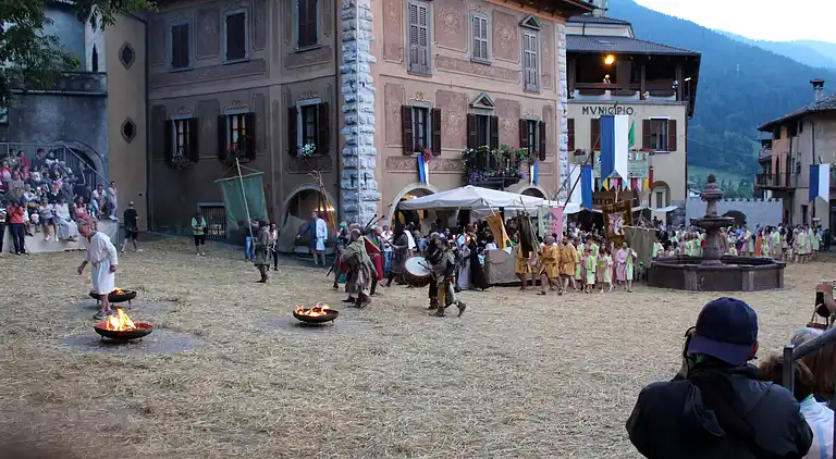 Lägenhet i Ossimo Superiore