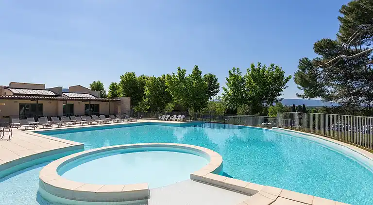 Apartment in Saumane-de-Vaucluse