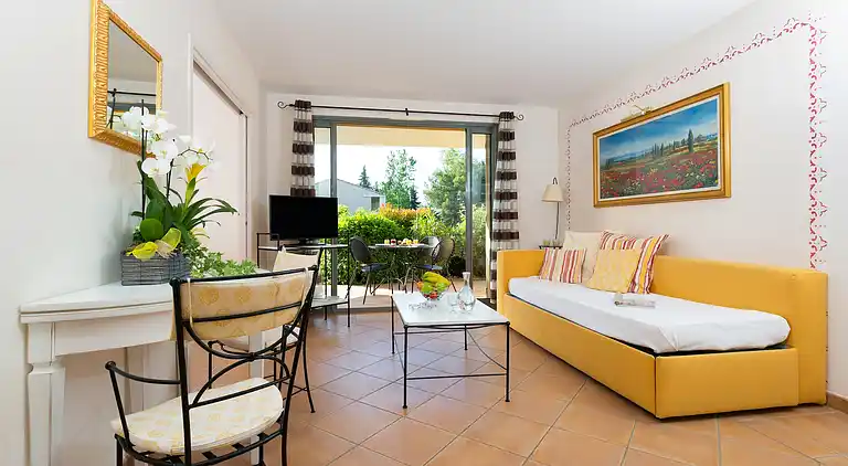 Apartment in Saumane-de-Vaucluse
