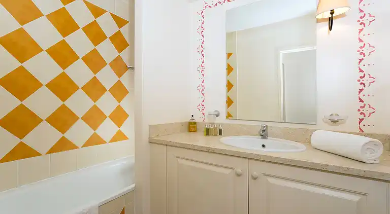 Apartment in Saumane-de-Vaucluse