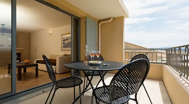 Apartment in Saumane-de-Vaucluse