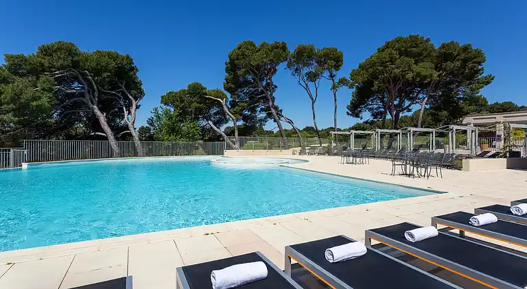 Apartment in Saumane-de-Vaucluse