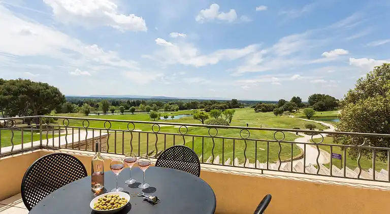 Apartment in Saumane-de-Vaucluse