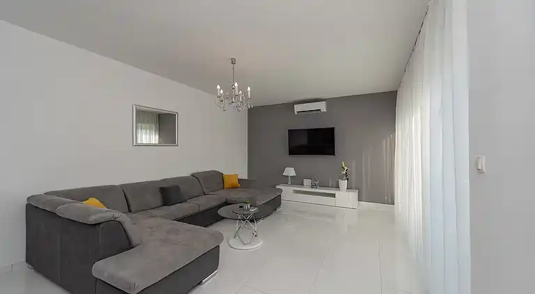 Sommerhus i Zemunik Donji