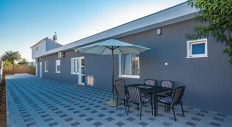 Sommerhus i Zemunik Donji