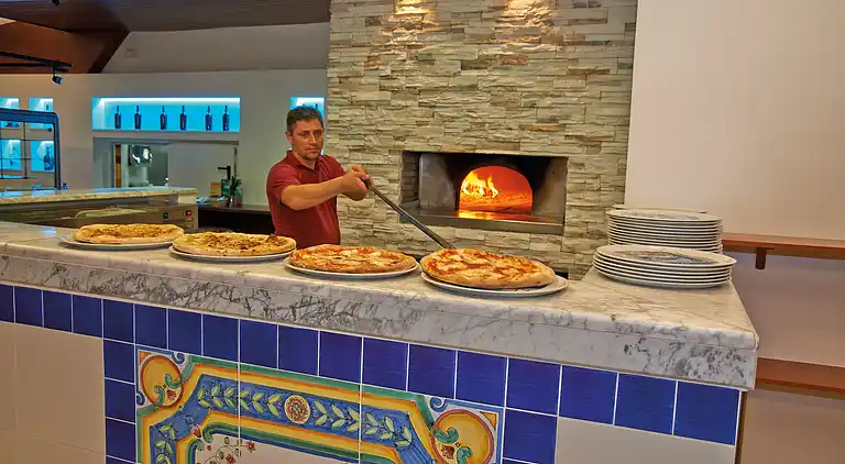 Hytte i Baia Domizia