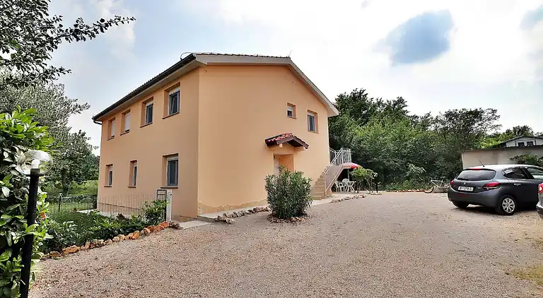 Apartment in Dobrinj