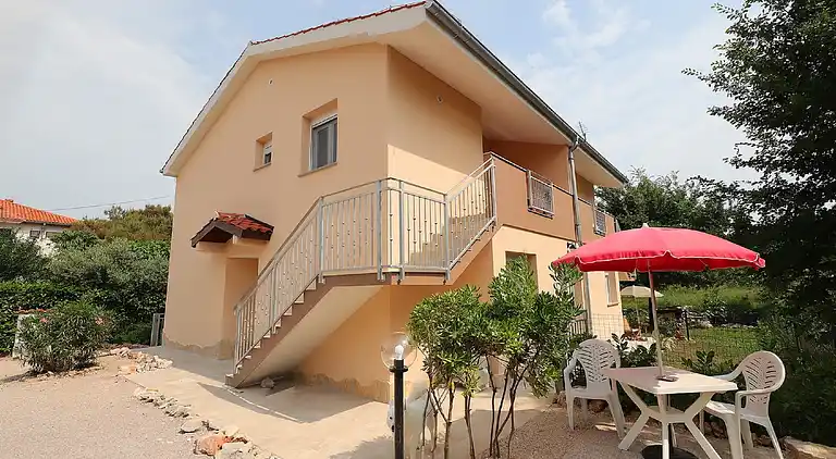 Ferielejlighed i Dobrinj