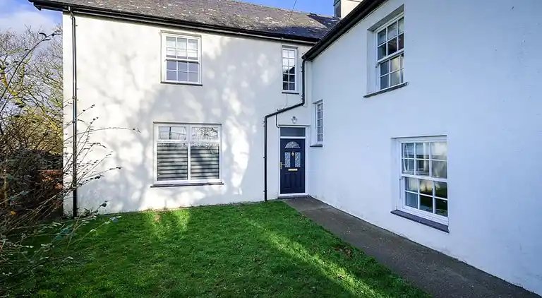 Manor house in Botwnnog