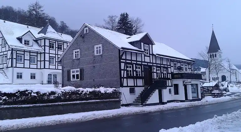 Holiday home in Elpe