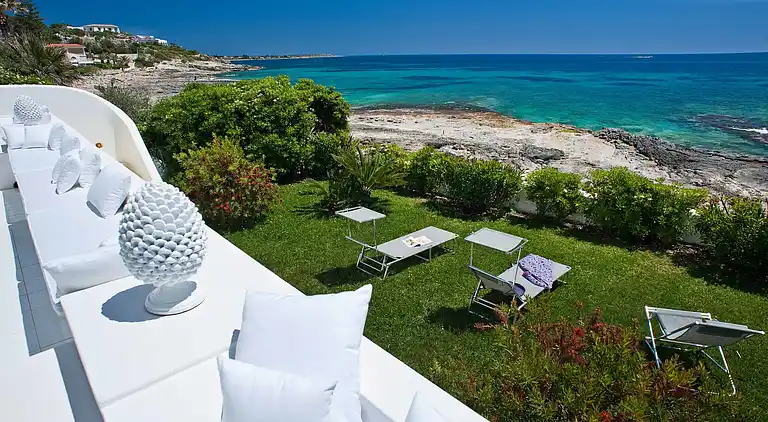 Villa in Fontane Bianche