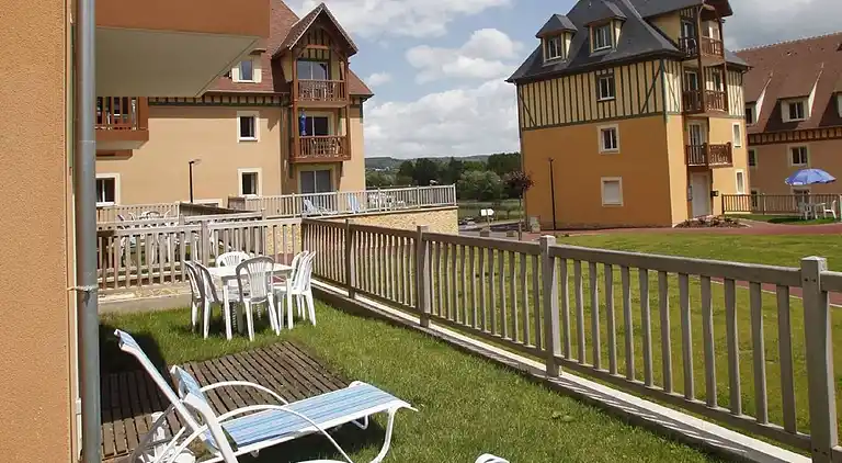 Apartment in Saint-Arnoult