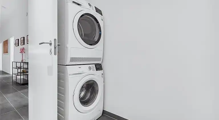 Sommerhus ved Øer Strand