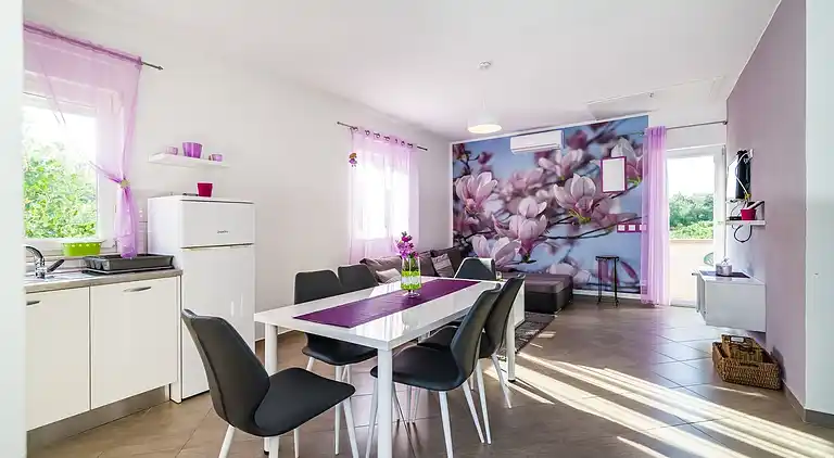 Ferienhaus in Neviđane