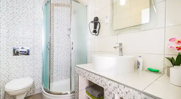 Ferienhaus in Neviđane