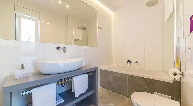 Villa in Kaštel Gomilica