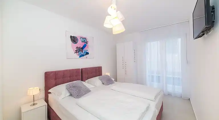 Villa i Kaštel Gomilica