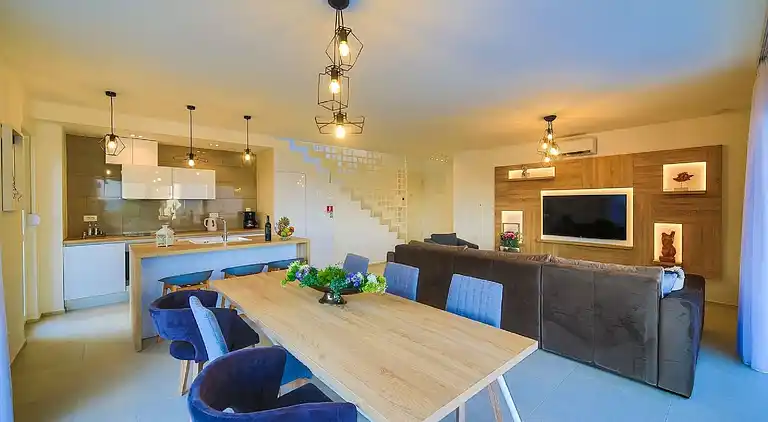 Villa in Kaštel Gomilica