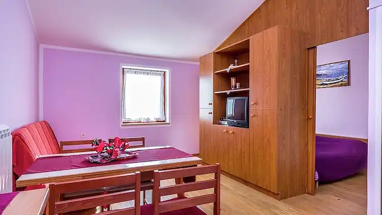 Apartment in Vinkuran