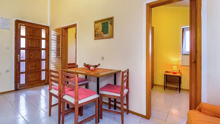 Apartment in Vinkuran