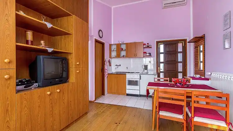 Apartment in Vinkuran