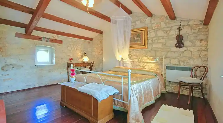 Ferienhaus in Rošini