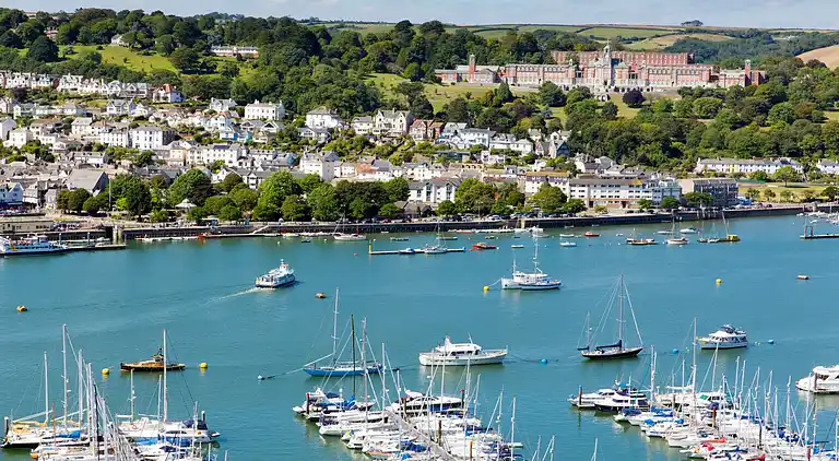 Apartment in Dartmouth