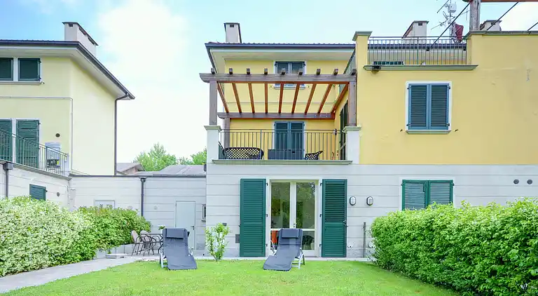 Holiday home in Porlezza