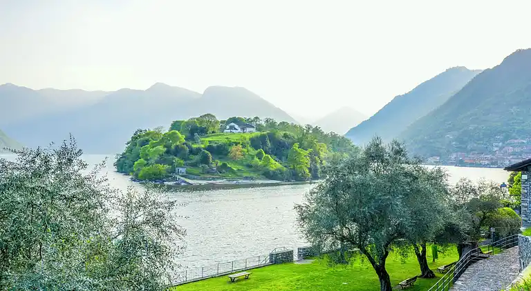 Holiday home in Porlezza