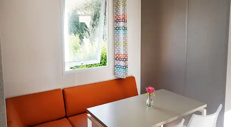 Mobile home in Sainte-Honorine-des-Pertes