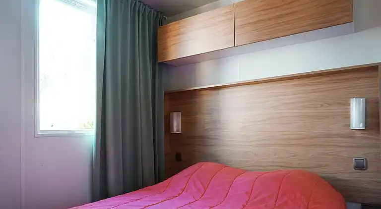 Mobile home in Sainte-Honorine-des-Pertes