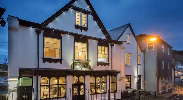 Holiday home in Dartmouth