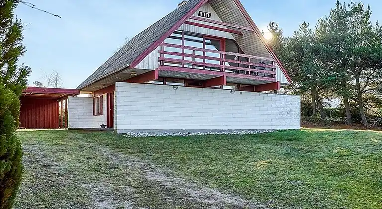 Sommerhus ved Øer Strand