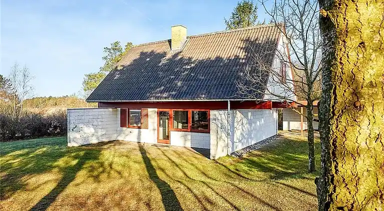 Sommerhus ved Øer Strand