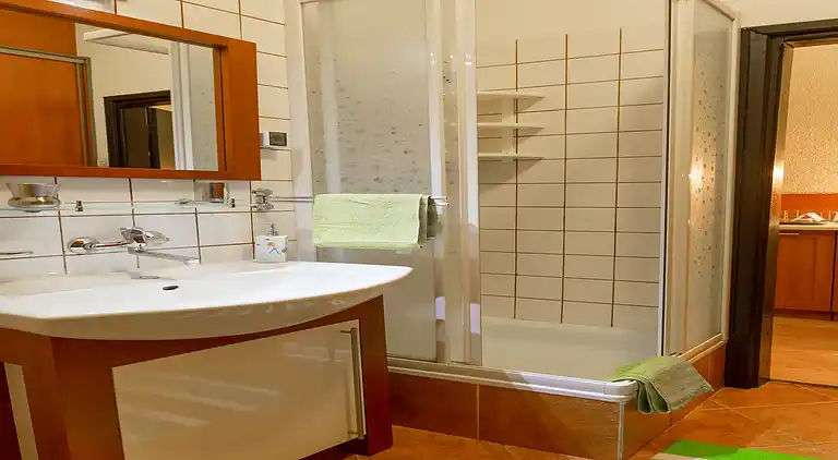 Ferielejlighed i Rusko