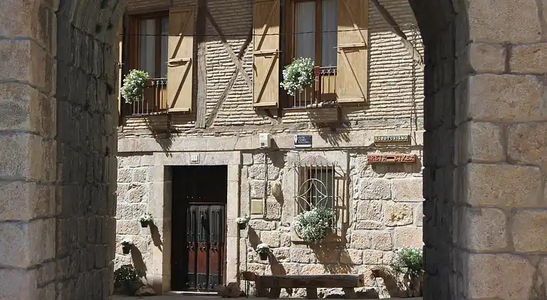 Manor house in Bastida