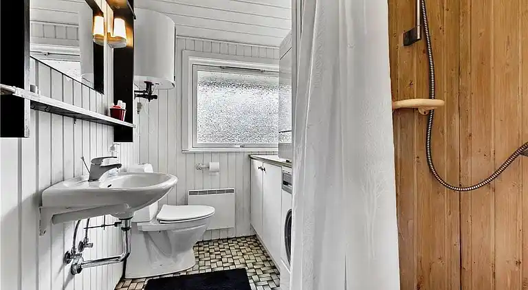 Sommerhus ved Øer Strand