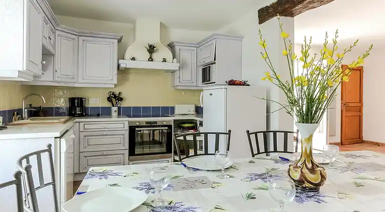 Holiday home in Vinsobres