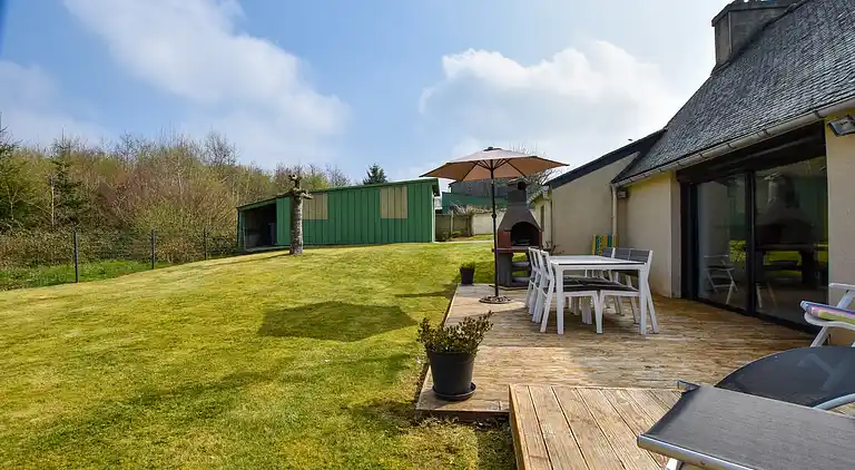 Semesterbostad i Tréglamus