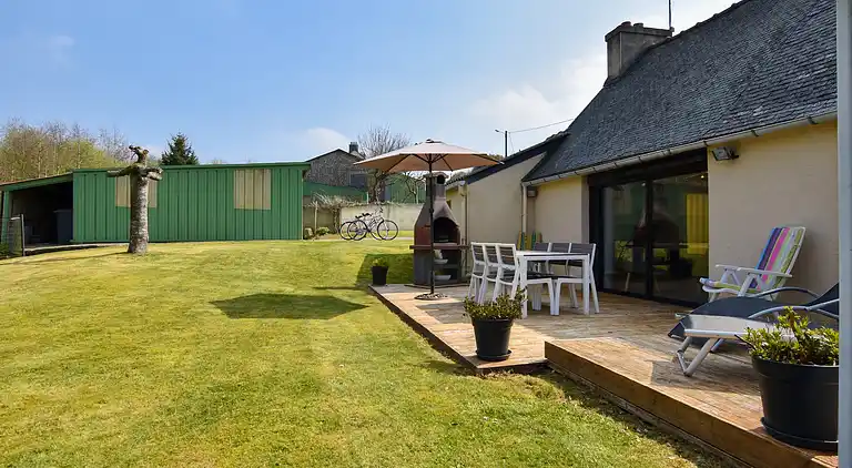 Semesterbostad i Tréglamus