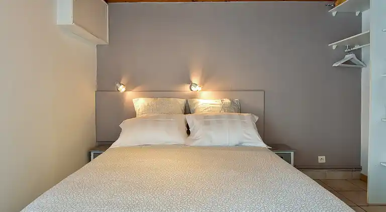 Semesterbostad i Tréglamus