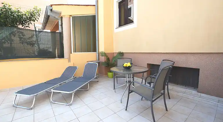 Ferielejlighed i Vinkuran