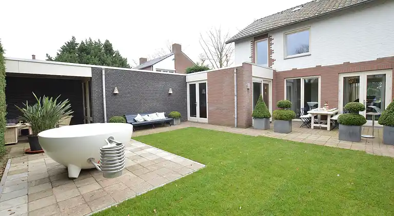 Holiday home in Heythuysen
