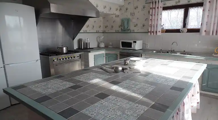 Farm house in Aublain