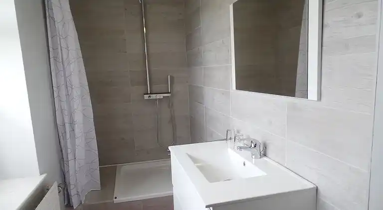 Farm house in Aublain