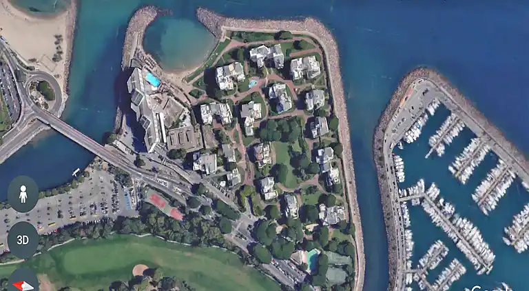 Apartment in Mandelieu-La Napoule