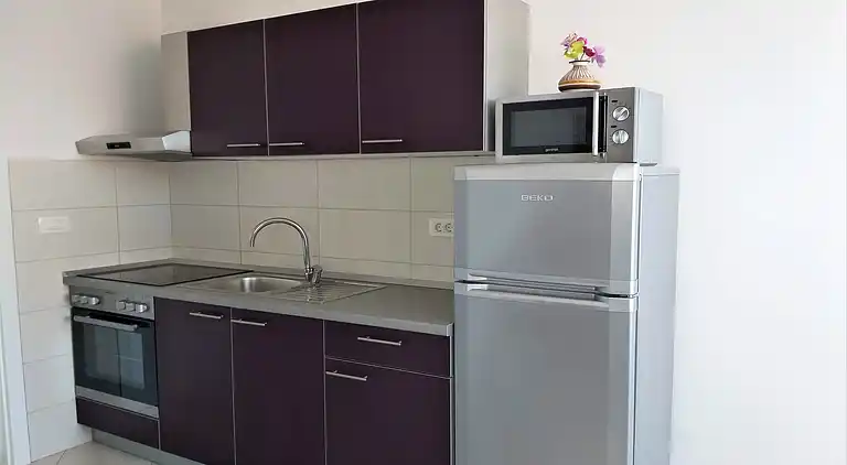 Ferielejlighed i Okrug Gornji