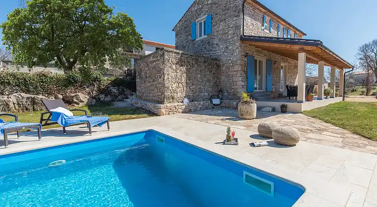 Hytte i Stranići kod Lovreča