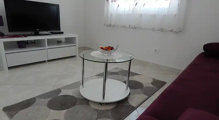 Ferielejlighed i Okrug Gornji